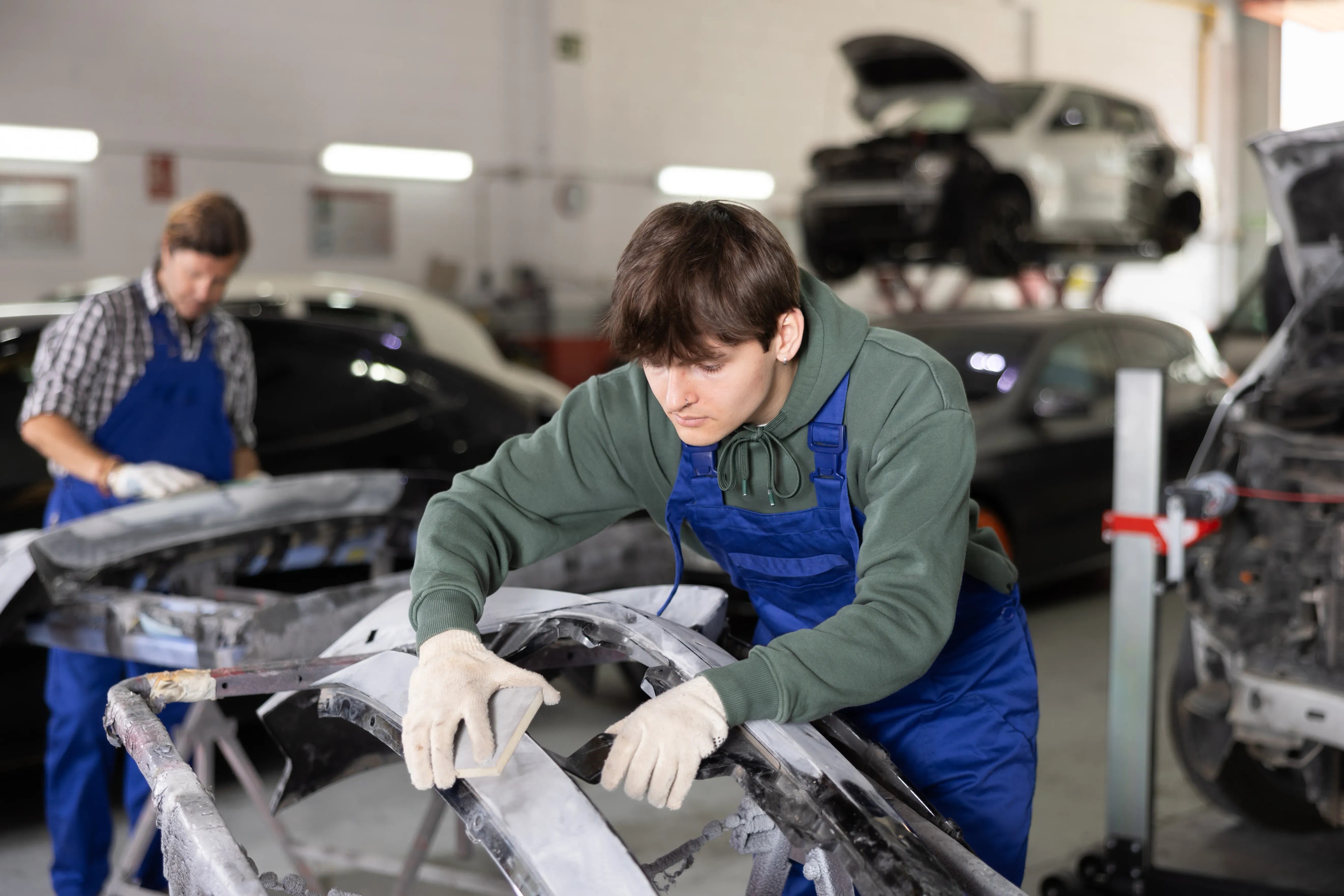Edelstahl nach Maß für Werkstatt online bestellen